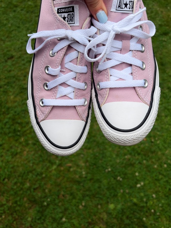 Converse Other - Pink Converse Low Top Sneakers